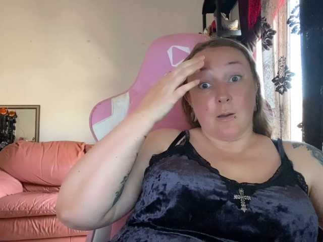 NylonQueen