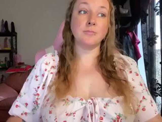 NylonQueen