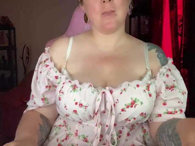 NylonQueen