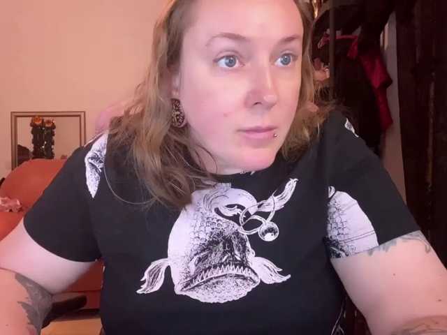 NylonQueen
