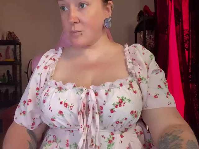 NylonQueen