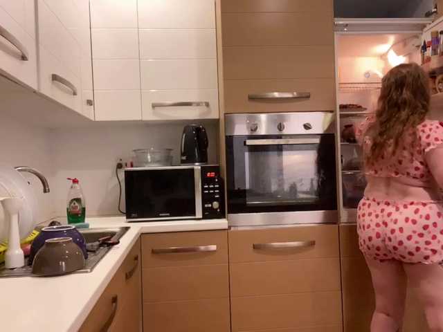 NylonQueen