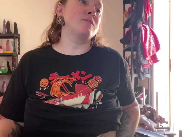 NylonQueen