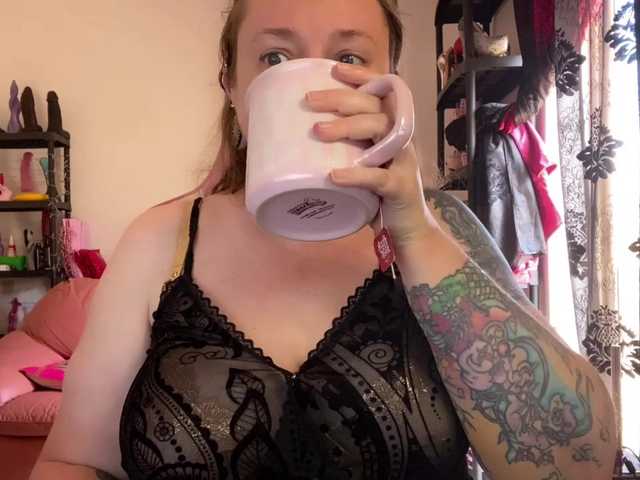 NylonQueen
