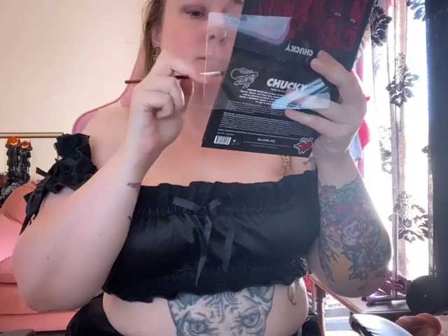 NylonQueen live cam on BongaCams