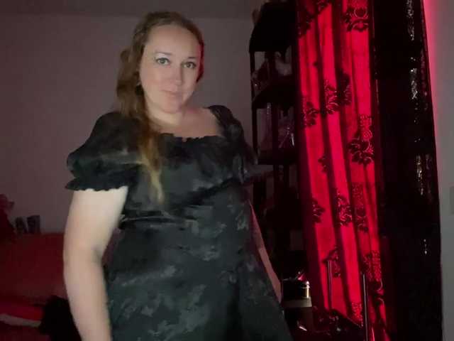 NylonQueen