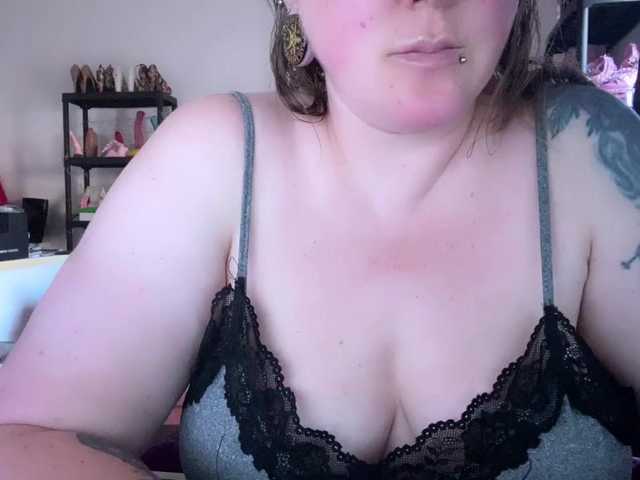 NylonQueen