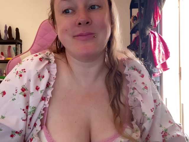 NylonQueen