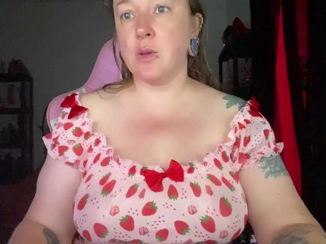 NylonQueen