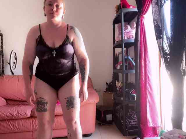 NylonQueen