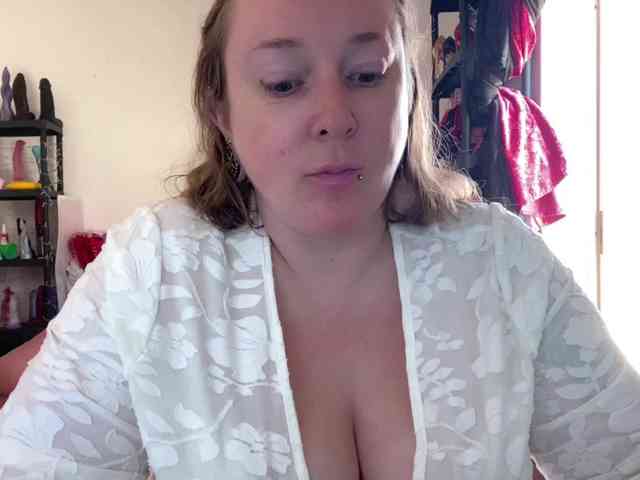 NylonQueen Live Webcam on BongaCams