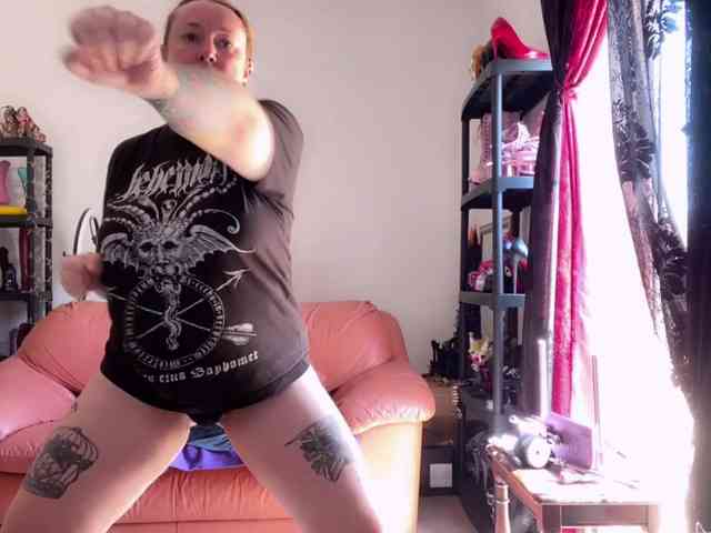 NylonQueen