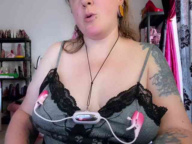 NylonQueen