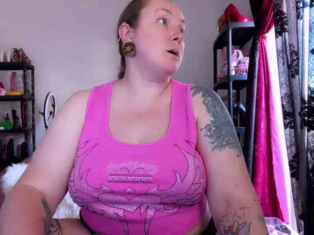 NylonQueen