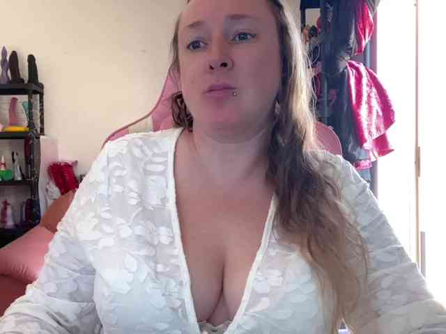 NylonQueen