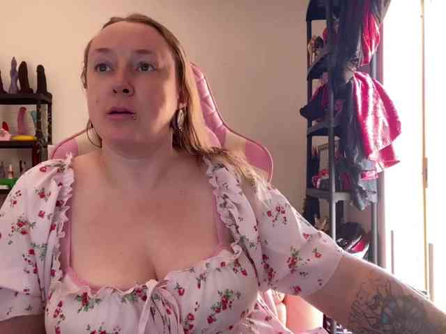NylonQueen