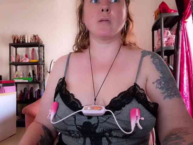 NylonQueen
