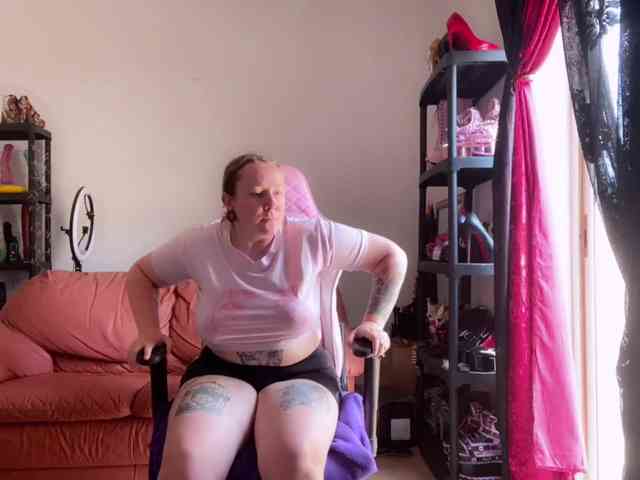 NylonQueen