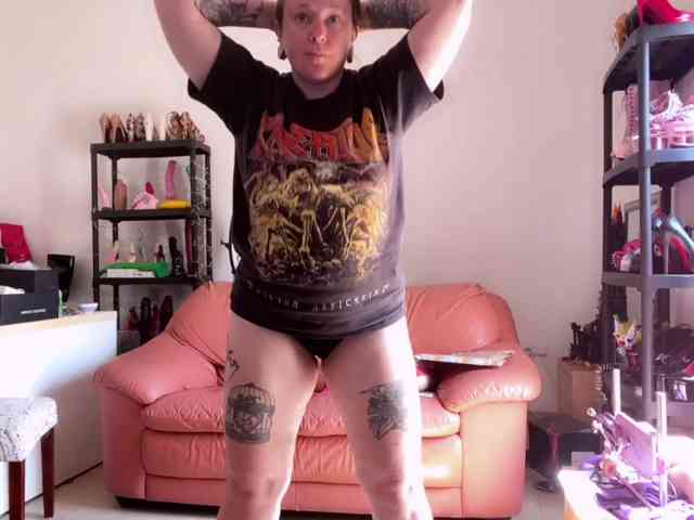 NylonQueen