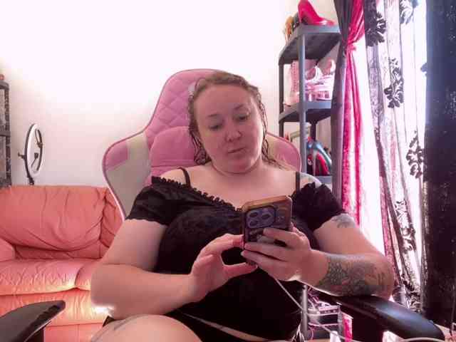 NylonQueen NylonQueen