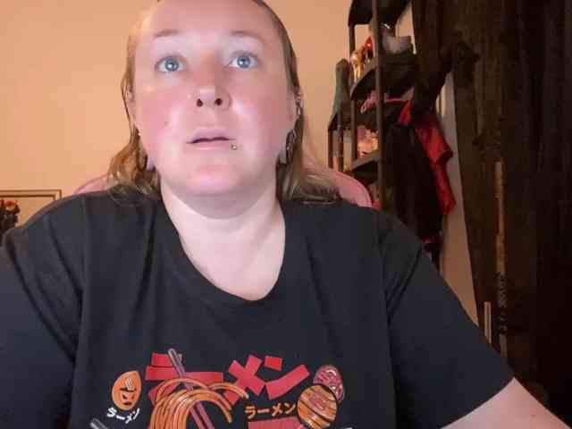 NylonQueen NylonQueen