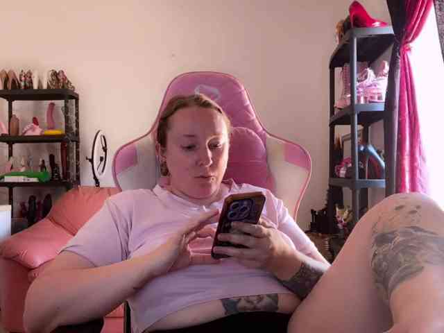NylonQueen