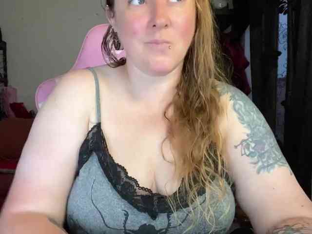 NylonQueen