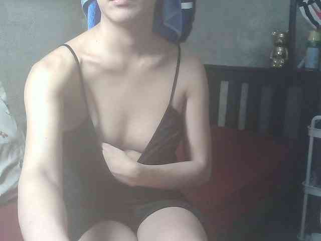 sexbombTYLA
