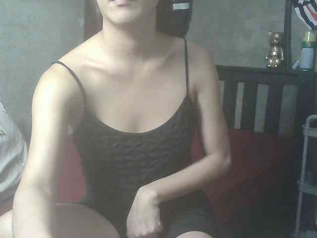 sexbombTYLA