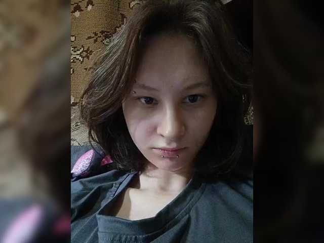 jillari live cam on BongaCams
