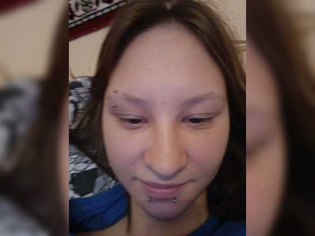jillari live cam on BongaCams