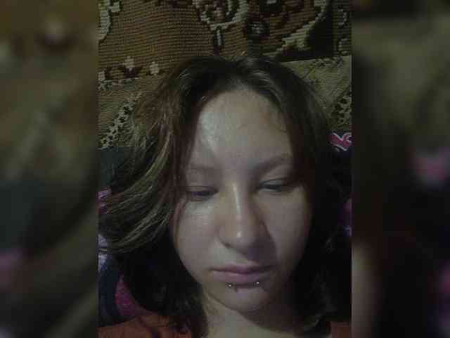 Jillari's cam show statistics and live stream