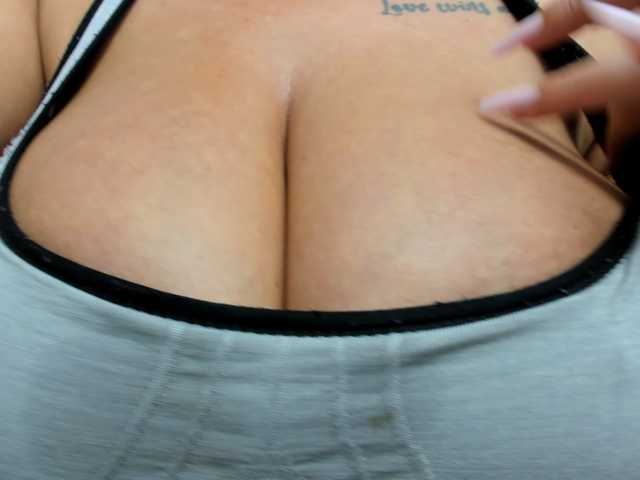 IsabellaNoirr