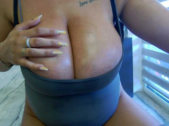 IsabellaNoirr
