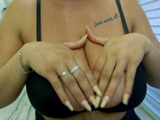 IsabellaNoirr