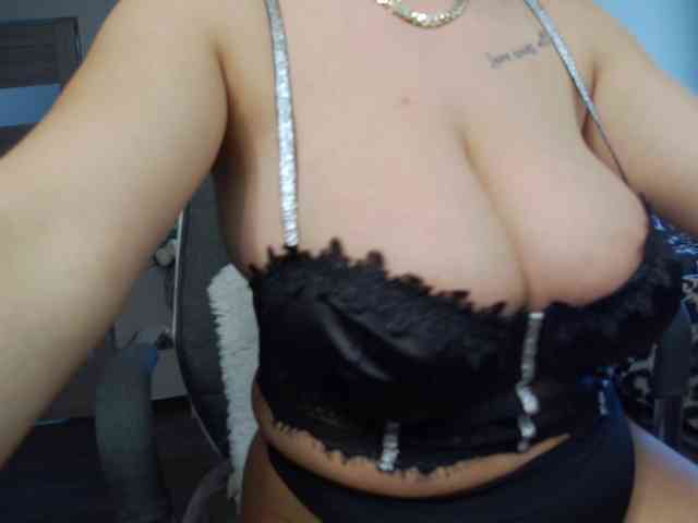 IsabellaNoirr