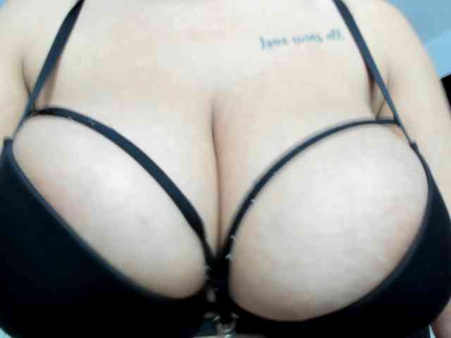 IsabellaNoirr