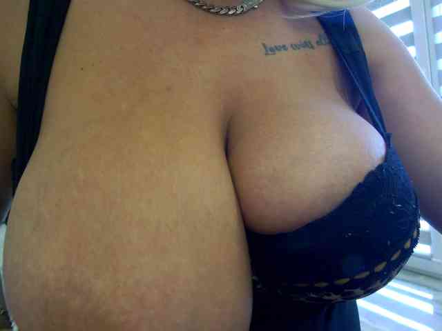 IsabellaNoirr