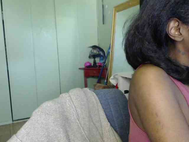 MsSophiaMorgan webcam