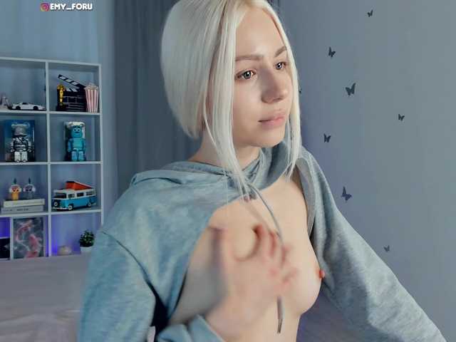  Emyforu chat room