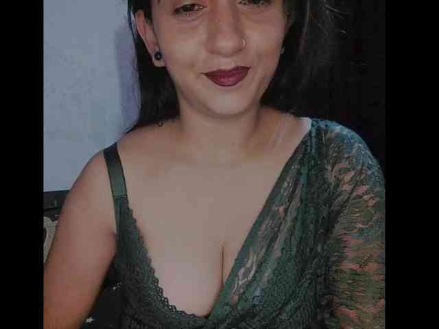 ms-anika webcam