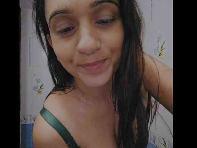 ms-anika webcam