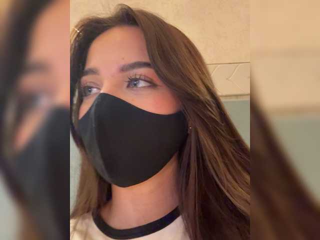 KissMec's BongaCams show and profile