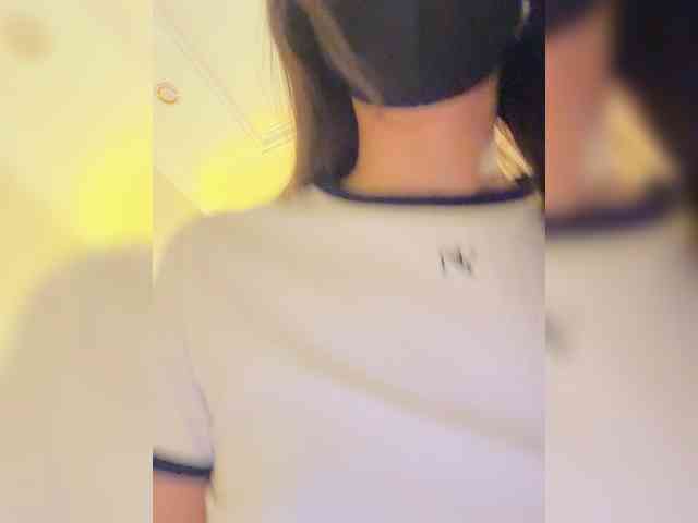 Live stream of KissMec