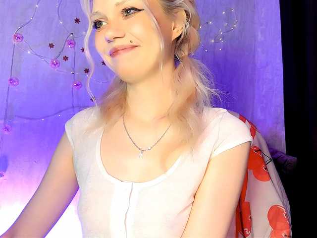 CherryJelly live webcam show