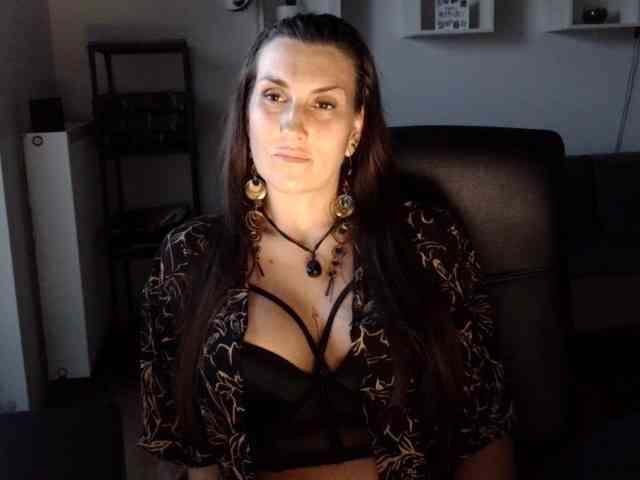 Model: DonnaAngel