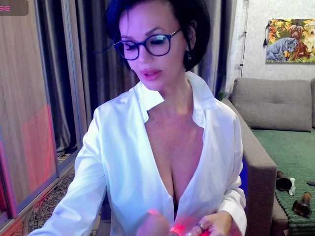 EVA1172a live cam on BongaCams