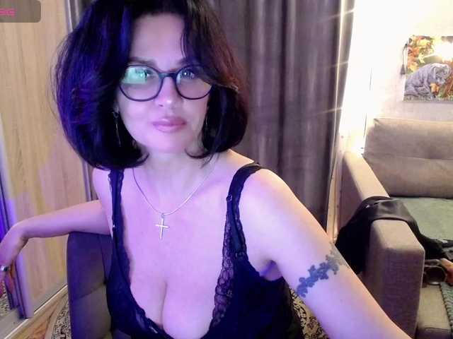 EVA1172a's BongaCams show and profile