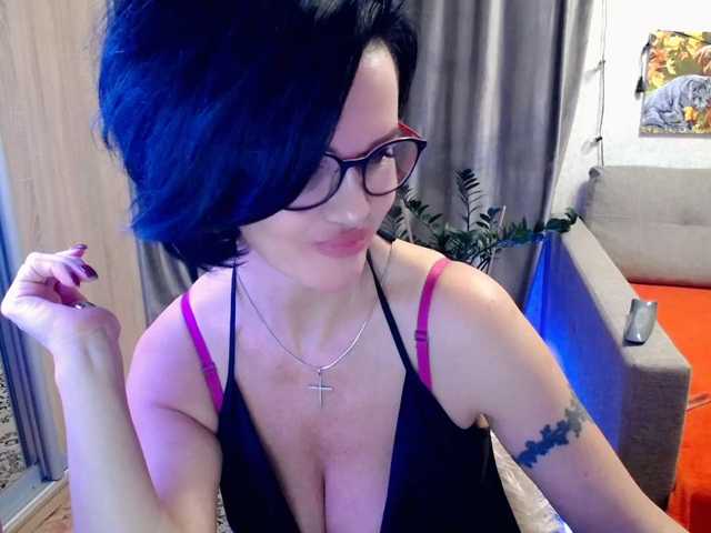 EVA1172a live cam on BongaCams
