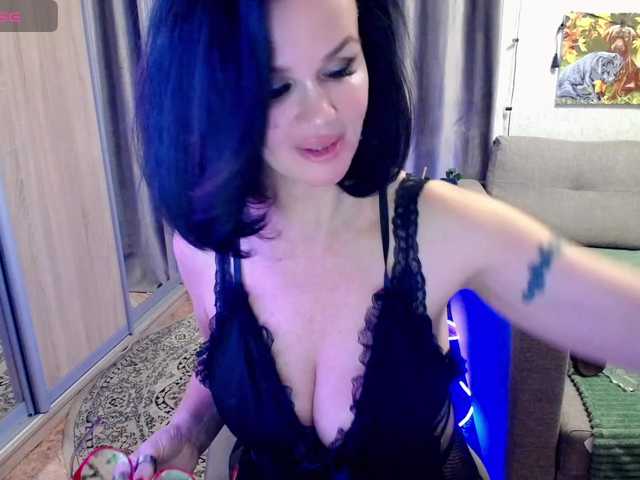 EVA1172a live cam on BongaCams